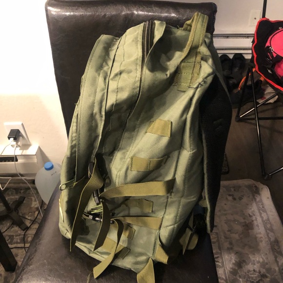 U.S. Army Tactical Pack Molle Web Olive Green Backpack Size 20”x13”x10” - Picture 6 of 13